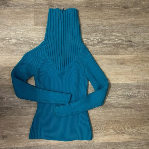 Cache Women Cowl Neck Zipper Pullover Sweater - Picture 5 of 8